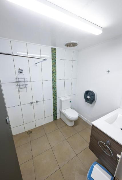 White Cliffs Underground Motel Экстерьер фото