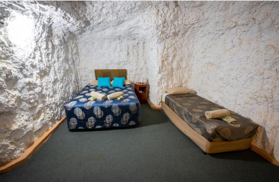 White Cliffs Underground Motel Экстерьер фото